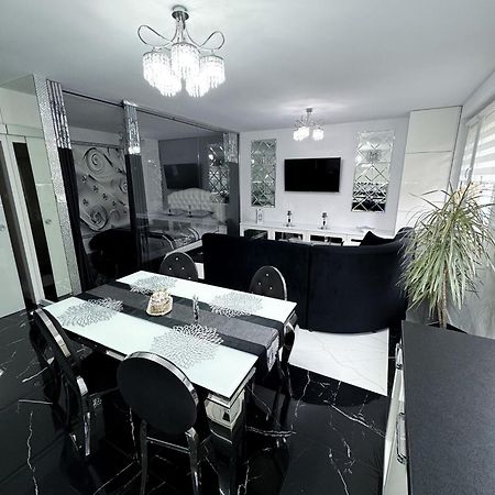 Apartament Glamour Gniezno Exteriör bild